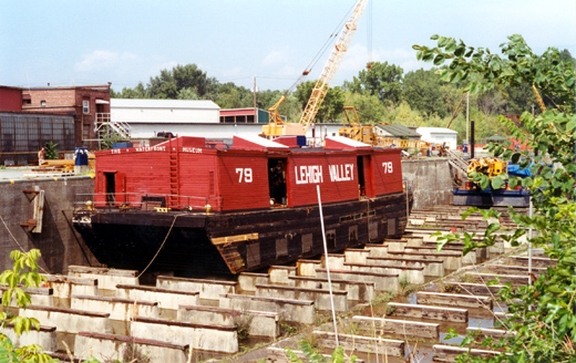 Waterfront Museum and Showboat Barge